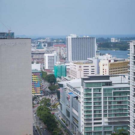Petronella Suites Apartment @ Jesselton Quay Kota Kinabalu Eksteriør bilde