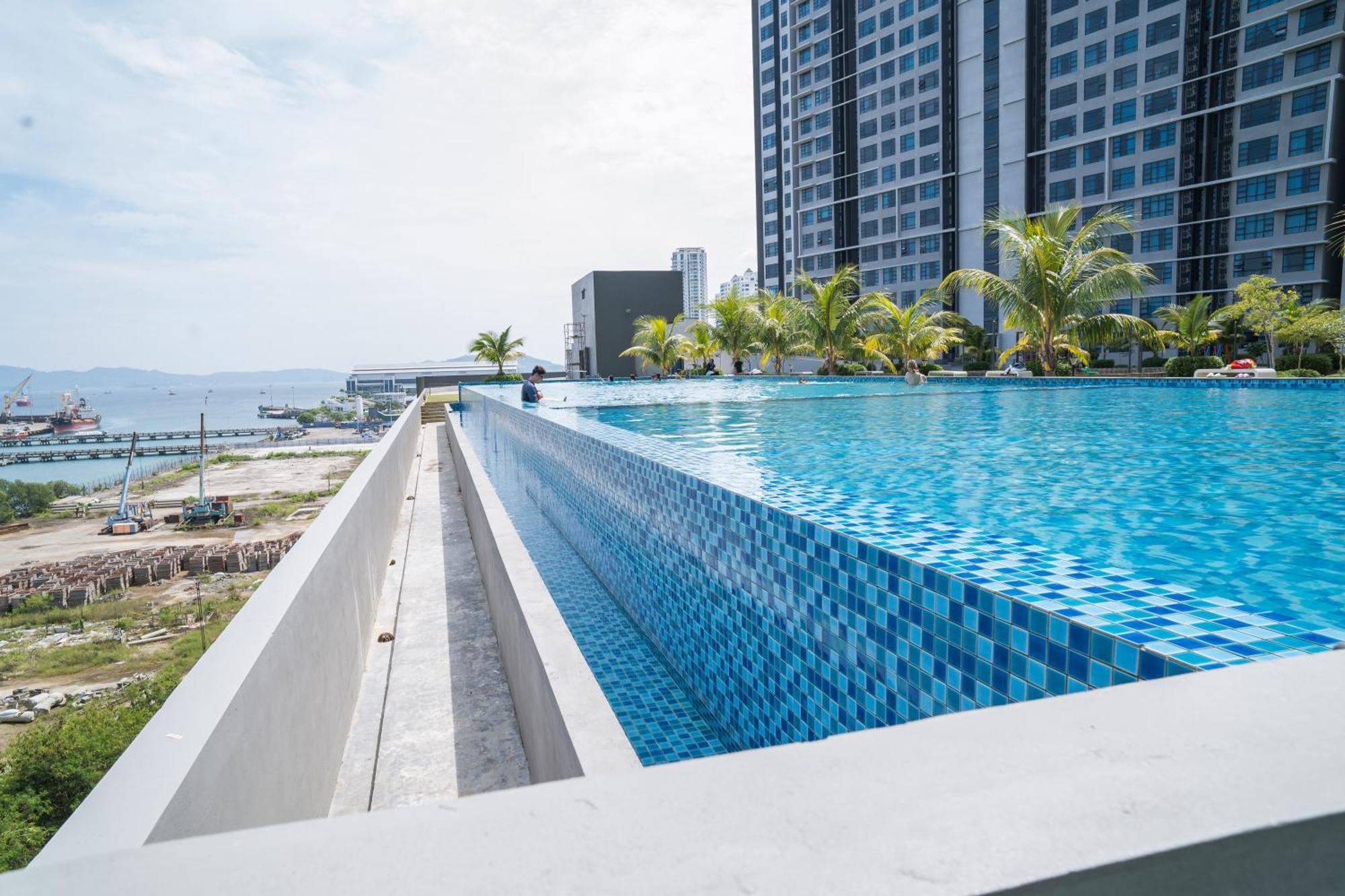 Petronella Suites Apartment @ Jesselton Quay Kota Kinabalu Eksteriør bilde